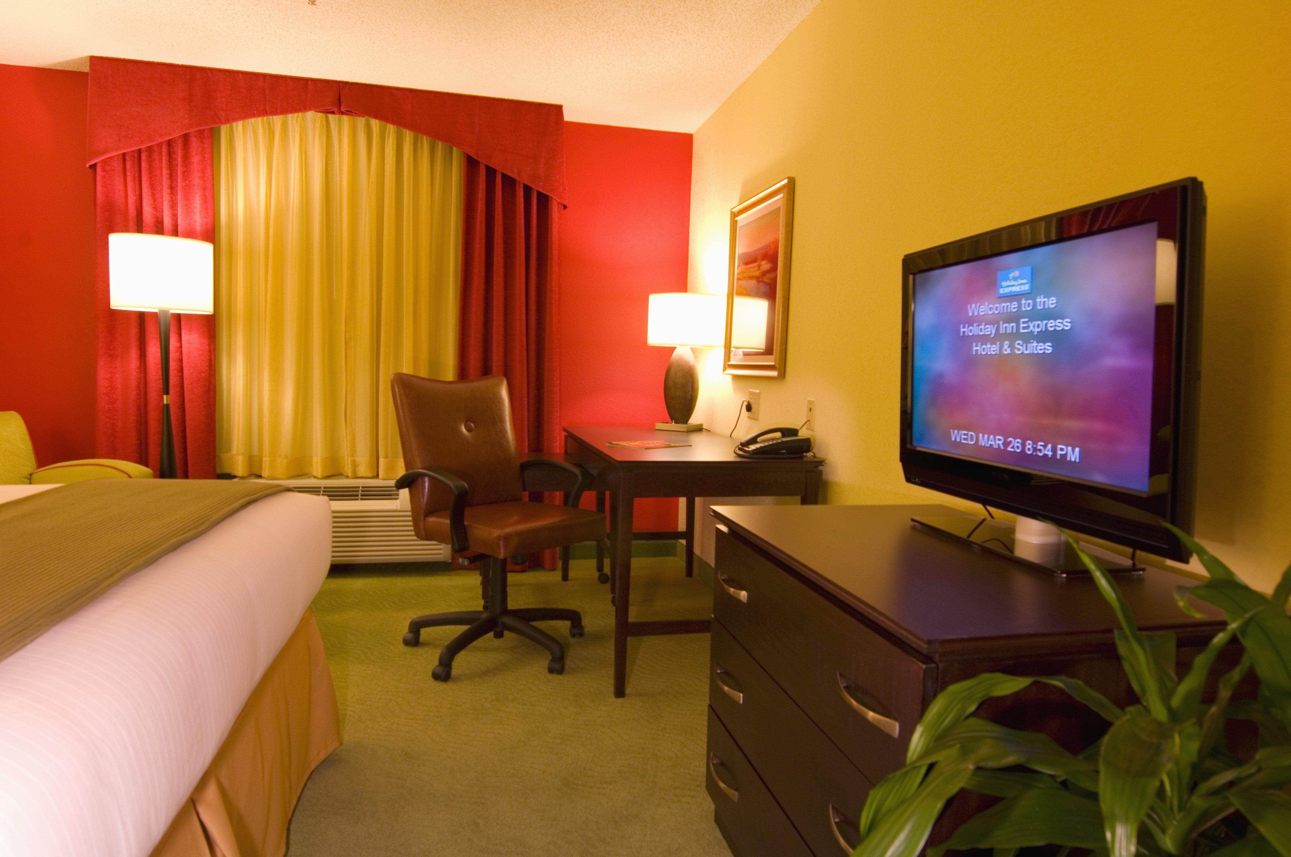 Holiday Inn Express Hotel & Suites Greenville-I-85 & Woodruff Road By Ihg Екстериор снимка