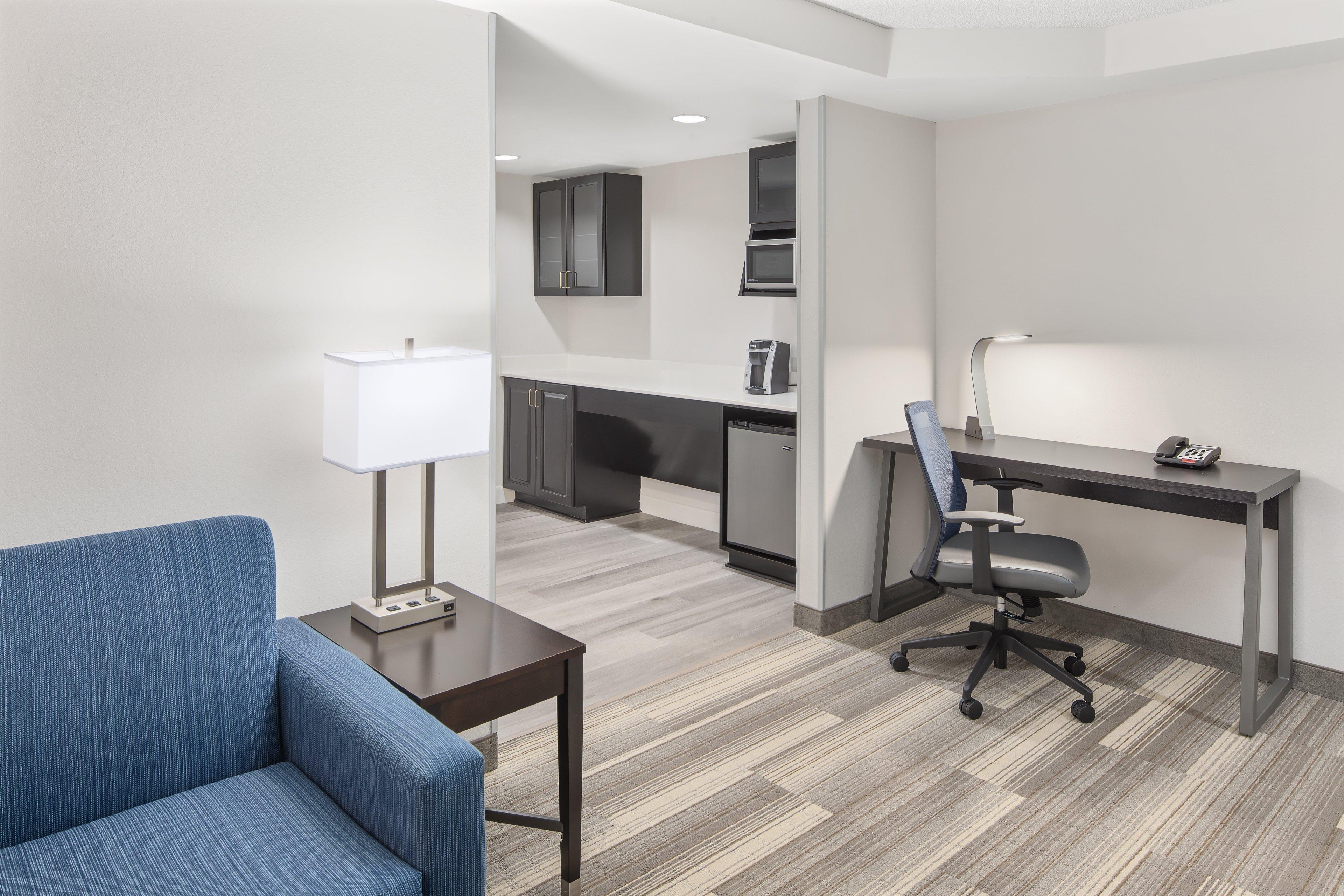 Holiday Inn Express Hotel & Suites Greenville-I-85 & Woodruff Road By Ihg Екстериор снимка
