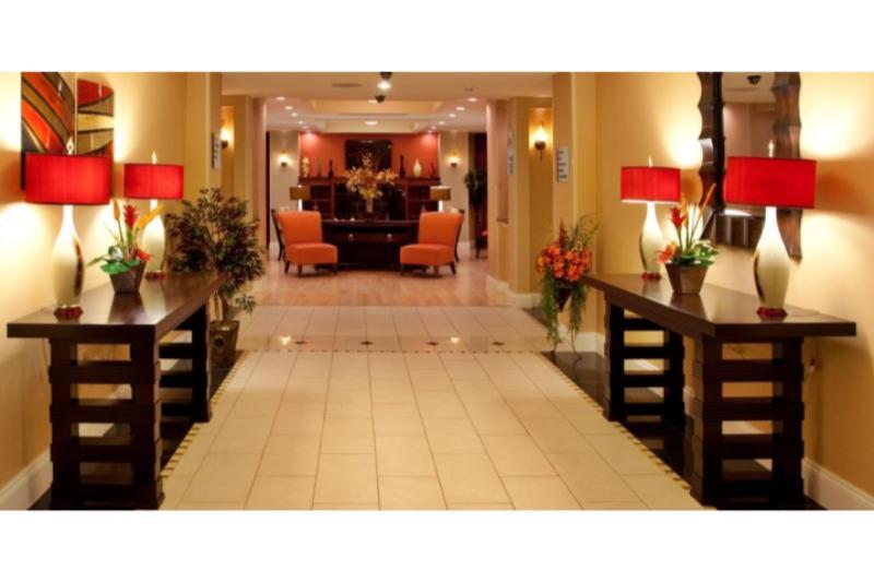 Holiday Inn Express Hotel & Suites Greenville-I-85 & Woodruff Road By Ihg Екстериор снимка