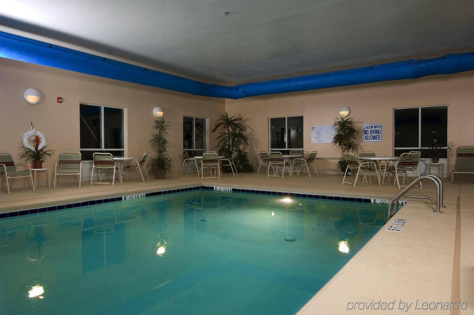 Holiday Inn Express Hotel & Suites Greenville-I-85 & Woodruff Road By Ihg Екстериор снимка